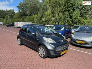 Peugeot 107 1.0-12V XS elektrische ramen! centrale deurvergrendeling op afstandsbediening!