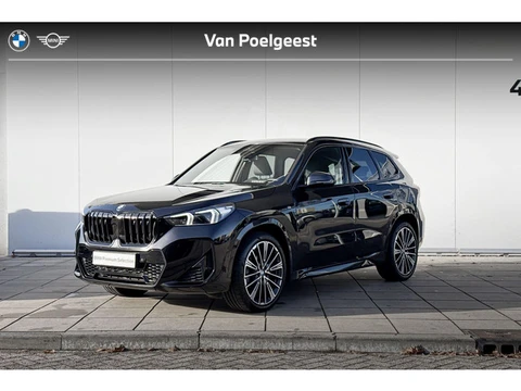 BMW X1 sDrive18i M-Sport / 20 Inch / Stuurwielrand Verwarming / Comfort Acces / Electrische Zwenkhaa