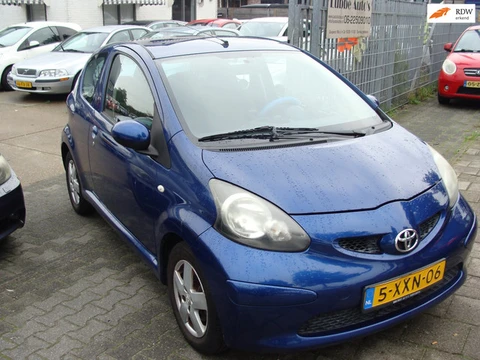 Toyota Aygo 1.0-12V +