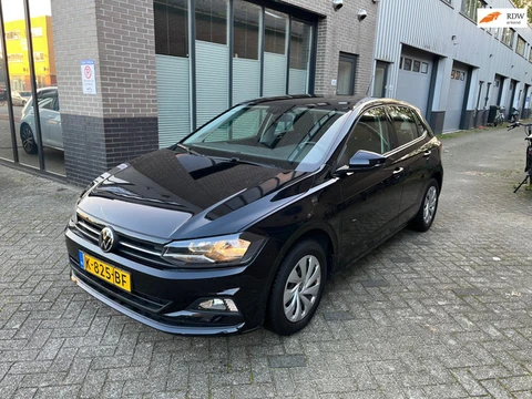 Volkswagen Polo 1.0 MPI Comfortline! 142 DKM! CARplay!
