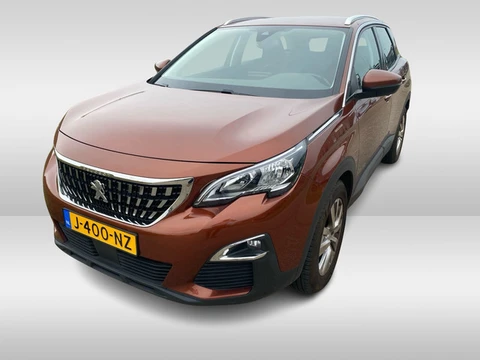 Peugeot 3008 1.2 PureTech Allure / Distr.riem VV / Trekhaak / CarPlay / Parkeerhulp V+A / 17'' / Cru