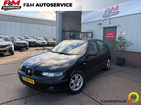 SEAT Leon 1.6-16V Sport Airco, radio