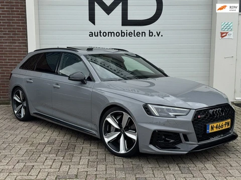 Audi A4 Avant 2.9 TFSI RS 4 quattro - Dealer onderhouden - Volledig origineel - Ceramic remmen - Pan