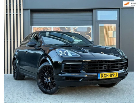 Porsche Cayenne Coupé S 3,0 V6 / PANO / LEDER / CAMERA / VOL !