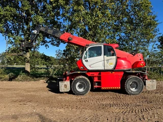 Manitou MRT 2150 Plus Privilege ST4 (bj 2015)