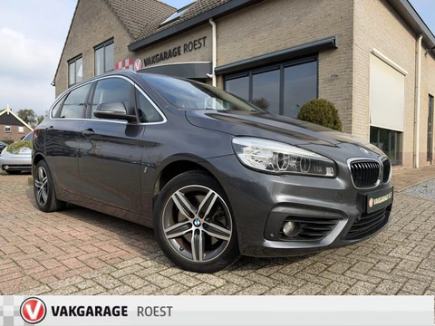BMW 2 Serie Active Tourer 225xe iPerformance Executive Nieuwe accu / All-Seasons / Full LED