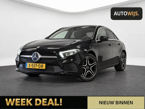 Mercedes-Benz A-klasse 250 e Premium|SFEER VERLICHTING|WIDESCREEN|CAMERA|LED|AMG VELGEN