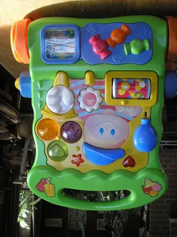 Vtech babywalker - wieltjes zijn in 2 standen te zetten