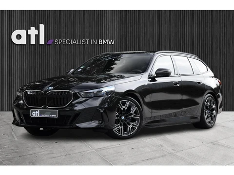 BMW 5-serie Touring 530e xDrive M-sport | Bowers Wilkins | Drive ass Pro | HUD | 360 | 20" | Elektr.