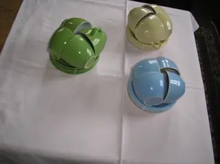 Kop en schotels - nieuw