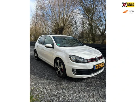 Volkswagen Golf 2.0 GTI+Schuifdak+Apple-carplay+stoel-verw+18"lmv+MOTOR REVISIE GEHAD / HANDEL/EXPOR