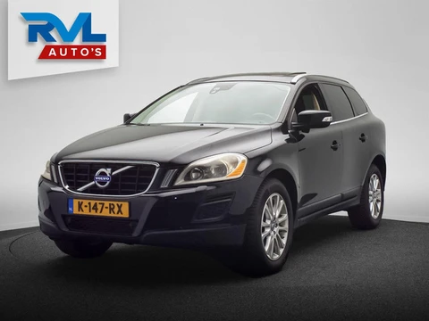 Volvo XC60 3.0 T6 AWD Summum Automaat 305PK Trekhaak Leder Camera Panorama-dak