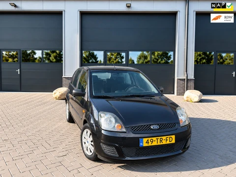 Ford Fiesta 1.3-8V Champion - Airco - 5 Deurs - Elektrische ramen - NAP