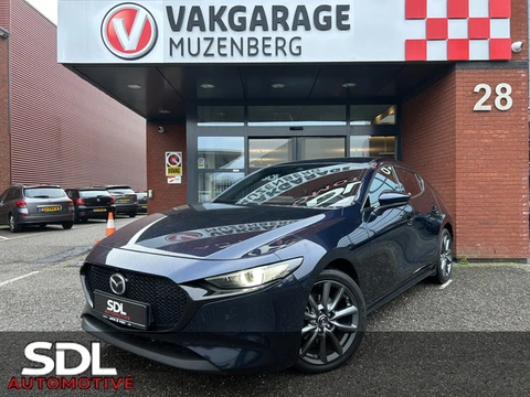 Mazda 3 2.0 e-SkyActiv-X M Hybrid 180PK!! // FULL LED // NAVI + CARPLAY // DODEHOEK // KEYLESS // 36