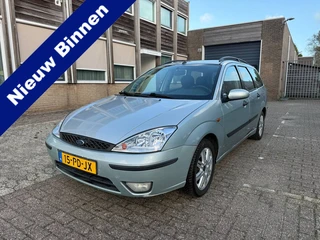 Ford FOCUS Wagon 1.6-16V Futura apk 8/27 (bj 2004)