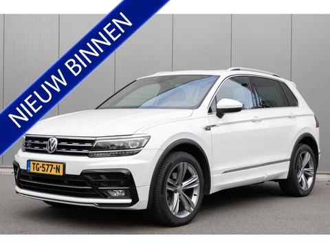 Volkswagen Tiguan 1.4 TSI | 4Motion | R-LINE | PANO | VIRTUAL DASH