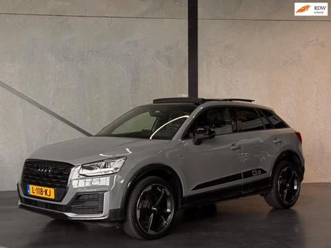 Audi Q2 1.0 TFSI Sport Edition #1, Trekhaak Standkachel Pano S-line 19" LED