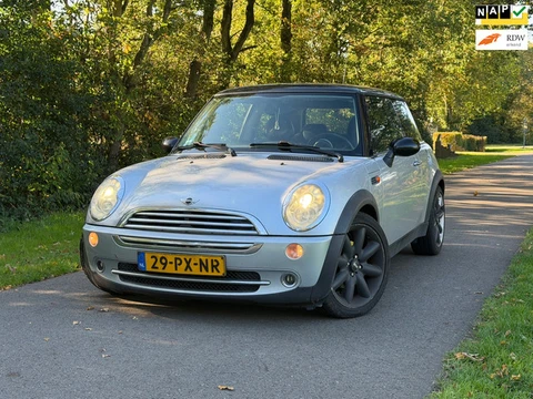 Mini 3-Deurs 1.6 Cooper Chili | Cruise control + Stoelverwarming Nu € 1.499,- !!!