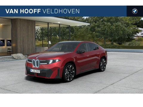 BMW iX4 40 xDrive M Sport / Trekhaak / Panoramadak / M Sportstoelen / 3D Head-Up / Harmon Kardon / P