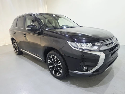 Mitsubishi Outlander 2.0 PHEV Instyle+ 4WD149Kw Bjr.2018