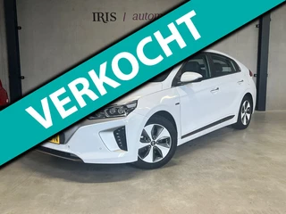 Hyundai IONIQ Premium EV - SOH 95,1% - Pano - Leder - CarPlay - ACC - Airco - v+a stoelverwarming