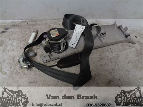 Fiat Punto Evo 5 drs 2009-2012 Gordelspanner links voor