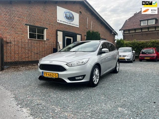 Ford Focus Wagon 1.0 Lease Edition ( Airco + Trekhaak + Navigatie )