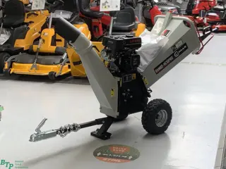 Lumag Lumag hakselaar RAMBO HC10PRO-NL tot 10cm met benzinemotor