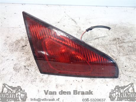 Mitsubishi Colt 3drs 2004-2013 Achterlicht links binnenzijde