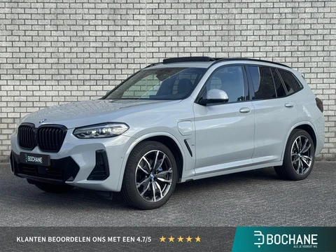 BMW X3 xDrive30e High Executive | M-Sport | Panoramadak | Leder | Trekhaak | VVS | Alarm Klasse 3 | 