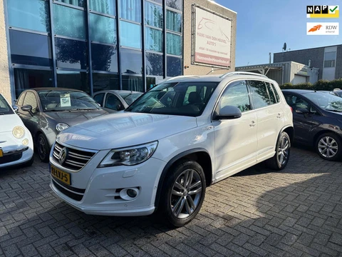 Volkswagen Tiguan 1.4 TSI Sport&Style, 2x R-LINE, Trekhaak, Carplay, APK 06/27