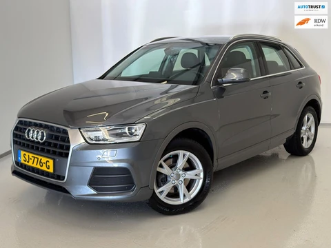 Audi Q3 1.4 TFSI / Xenon / Navi / Trekhaak / Stoelverwarming