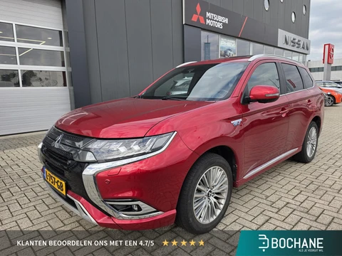 Mitsubishi Outlander 2.4 PHEV Instyle | 360° camera | Trekhaak | Open dak |