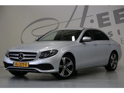Mercedes-Benz E-klasse 200 AVANTGARDE/ Apple Carplay/ Sfeerverlichting