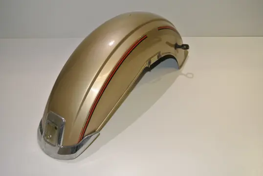 VOORSPATBORD Suzuki Gv 1400 cavalcade 1986 - 1988