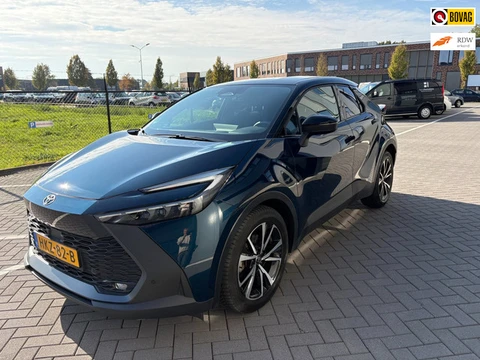 Toyota C-HR 1.8 Hybrid 140 Business Plus