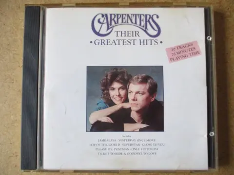 Carpenters - their greatest hits adv8270