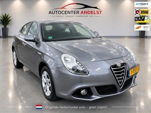 Alfa Romeo Giulietta 1.4 T Distinctive Lusso, Aut, 170pk, Navi, Bluetooth, Pdc, Cruise/Climate ctrl,