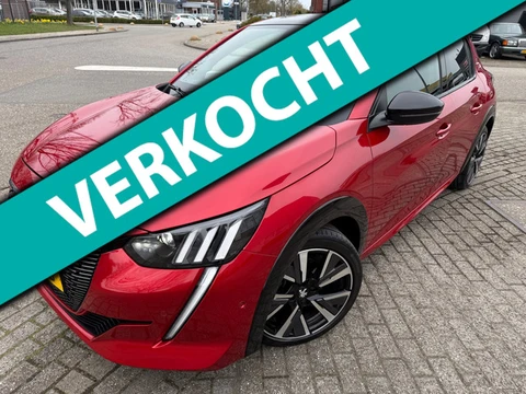 Peugeot 208 1.2 PureTech GT-Line AUTOMAAT PANO CARPLAY VIRTUAL LEDER NAP