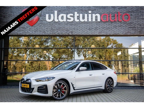 BMW i4 eDrive40 High Executive M-Sport Pro 84 kWh , Adap. cruise, Panormadak, Head-up display,
