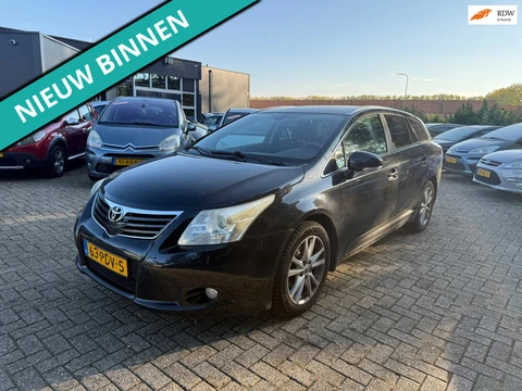 Toyota Avensis Wagon 1.6 VVTi Business LET OP KOPPELING SLIPT