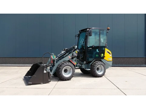 Giant G2200E X-Tra (7476)