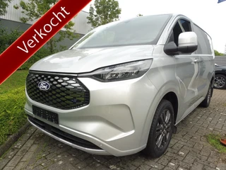 Ford E-Transit Cust. Nieuw en direct leverbaar 320 L1H1 Limited 71 kWh 160kW/218pk met 10.000,- kort