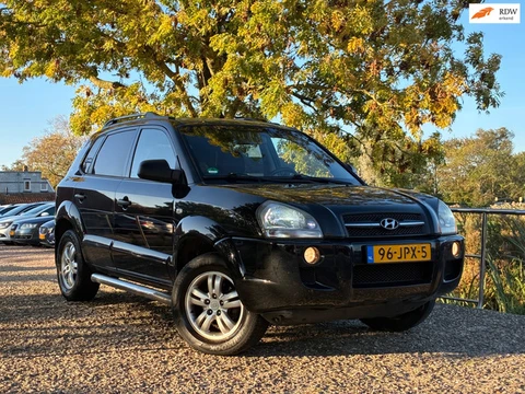 Hyundai Tucson 2.0i Dynamic Executive | Cruise + Airco nu € 2.450,-!!!