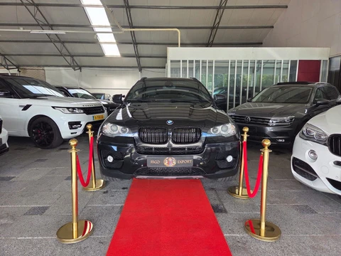 BMW X6 M 30D PAKKET M PANO+ FACELIFT !!
