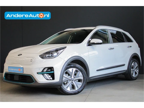 Kia e-Niro ExecutiveLine 64 kWh |UNIEK!|warmtepomp|perfect onderhouden|leder|3 fase|