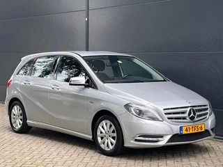 Mercedes-Benz B-klasse 180 Ambition AIRCO NAVI XENON PDC TREKHAAK