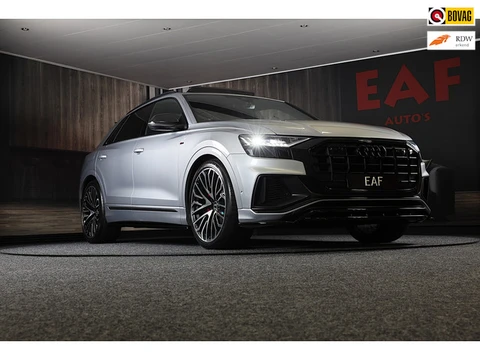 Audi Q8 55 TFSI Quattro RSQ8 Look / Carbon / RS Zetels / Acc / Lane Assist / Head Up / Dode Hoek / O