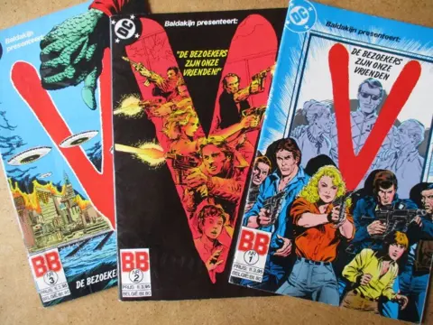 V comics adv8475