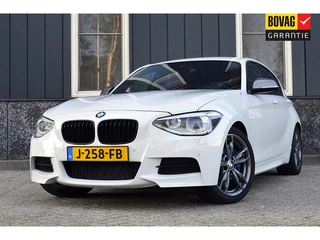 BMW 1-serie M135i xDrive Executive Rijklaarprijs-Garantie Leder Xenon Navigatie Airco Cruise control